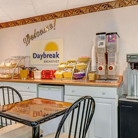 Days Inn By Wyndham Ridgefield Buitenkant foto
