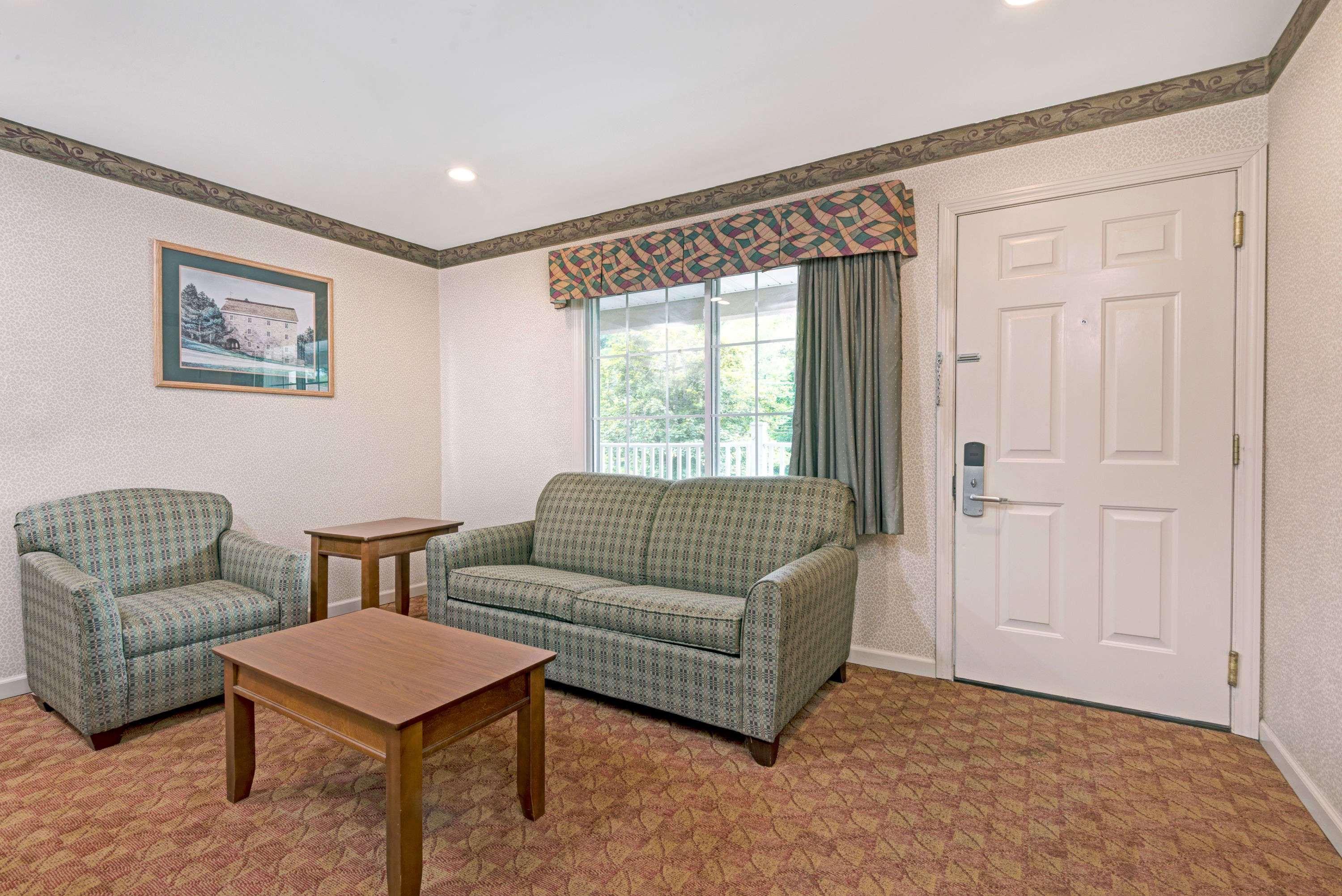 Days Inn By Wyndham Ridgefield Buitenkant foto